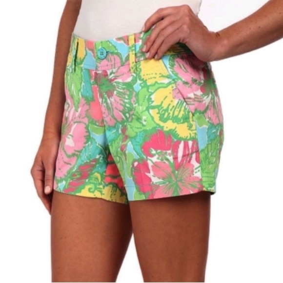 Lilly Pulitzer Pants - Lilly Pulitzer The Callahan Shorts in Shirley Blue Big Flirt